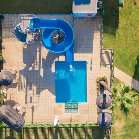 Resort Golden Bay 5*