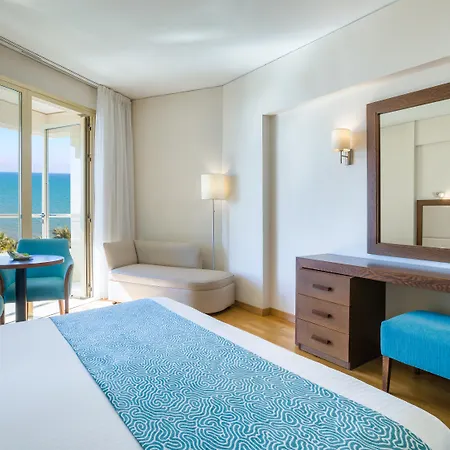 Golden Bay Resort 5*