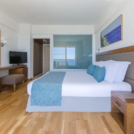 Resort Golden Bay Larnaca