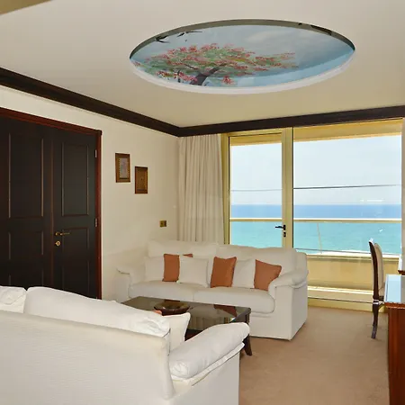 Golden Bay Larnaca