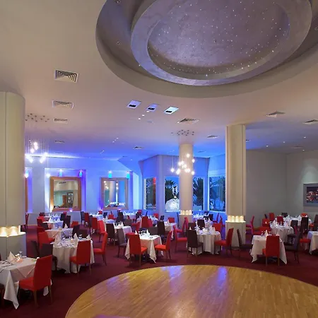 Resort Golden Bay Larnaca