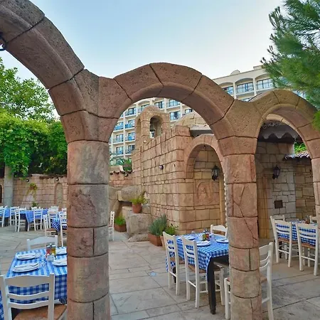 Resort Golden Bay