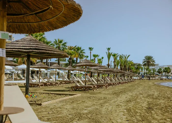 Resort Golden Bay 5*