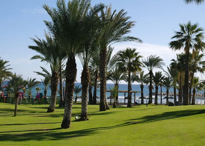 Golden Bay לרנקה