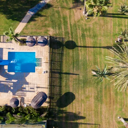 Курортный комплекс Golden Bay