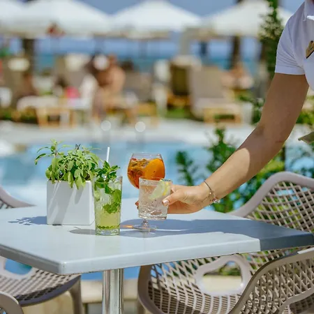 Golden Bay Курортный комплекс