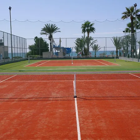 Golden Bay Resort 5*