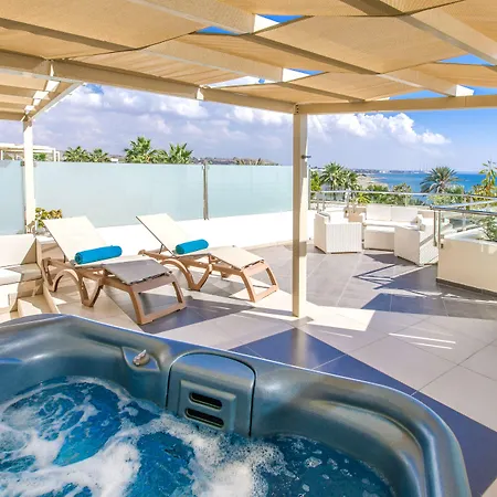 Golden Bay 5* Λάρνακα