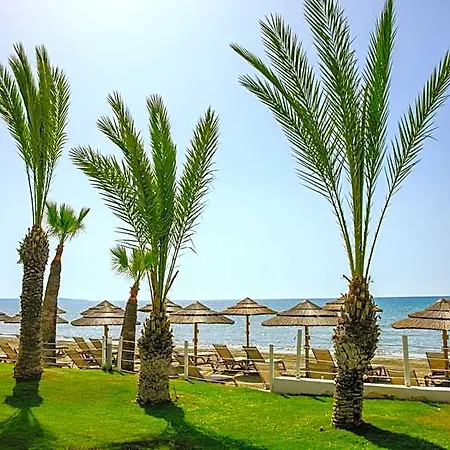 Resort Golden Bay