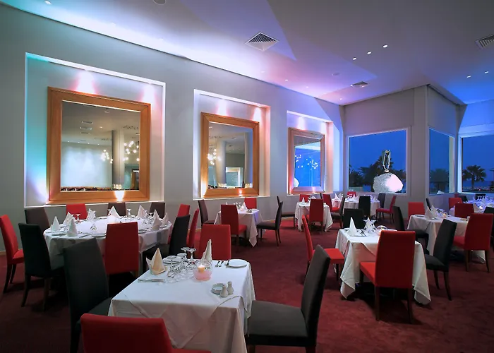 Resort Golden Bay Larnaca