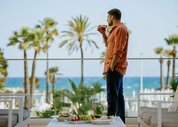 Golden Bay 5* Lárnaca