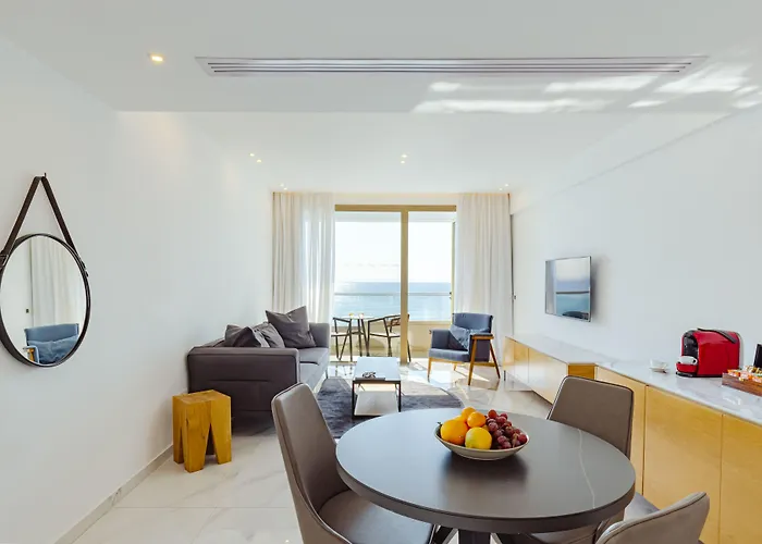 Resort Golden Bay Larnaca