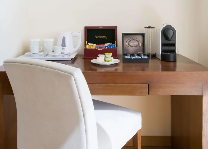 Resort Golden Bay 5*